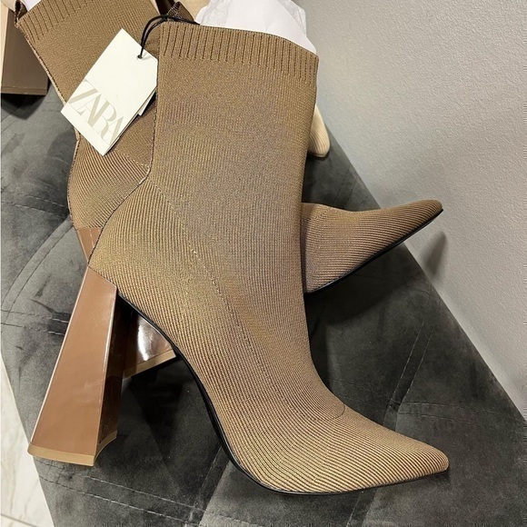 Zara fabric ankle boot with geometric heel 3233/010 - Picture 1 of 16